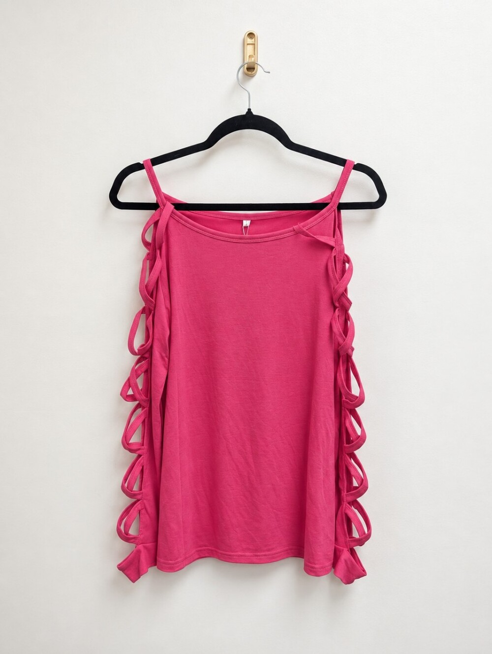 Bellelily Pink Cut-Out Sleeves Top